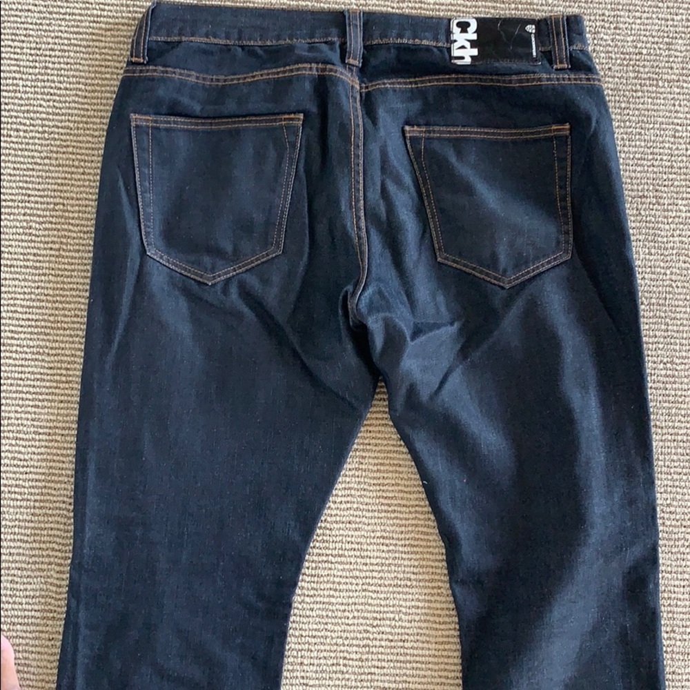 Blue Jeans - Picture 2 of 4